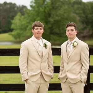 Meet your Posher, Griffin